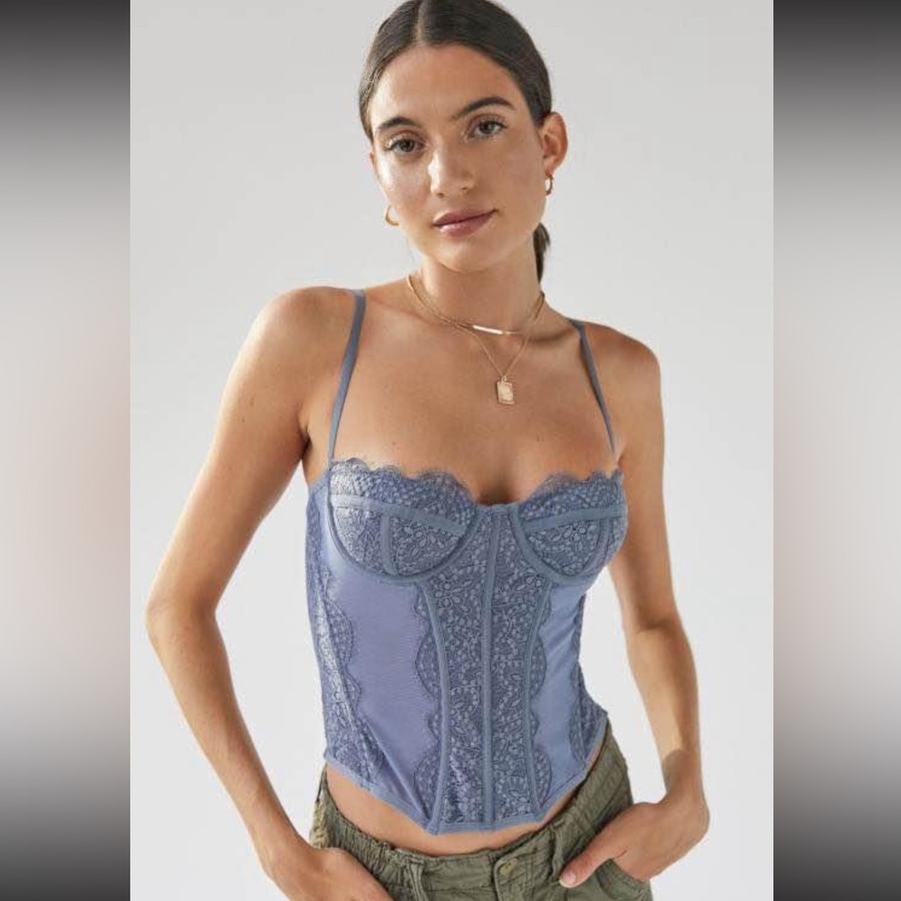 Urban outfitters modern love corset top (M) - BNWT